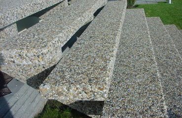 Betonowe schody ażurowe trzybelkowe od producenta małej architektury betonowej - firmy STYL-BET