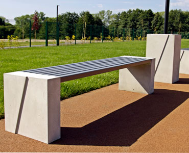 Siedziska oraz ławki z betonu architektonicznego oraz płukanego wykonane przez firmę STYL-BET