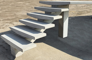 Nowoczesne schody wykonane w technologii betonu architektonicznego