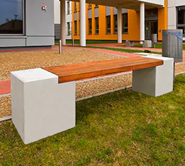 Ławka parkowa Wega deco wykonana w technologii betonu architektonicznego, od producenta małej architektury betonowej