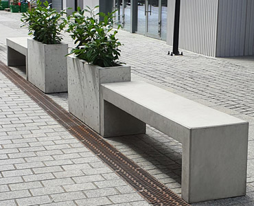 Siedzisko TARA deco wykonane w nowoczesnym stylu, dostępne w szerokiej ofercie wariantów wykończenia powierzchnii betonu.